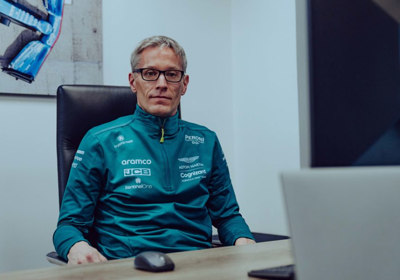"En Aston Martin estamos muy presionados por ganar"