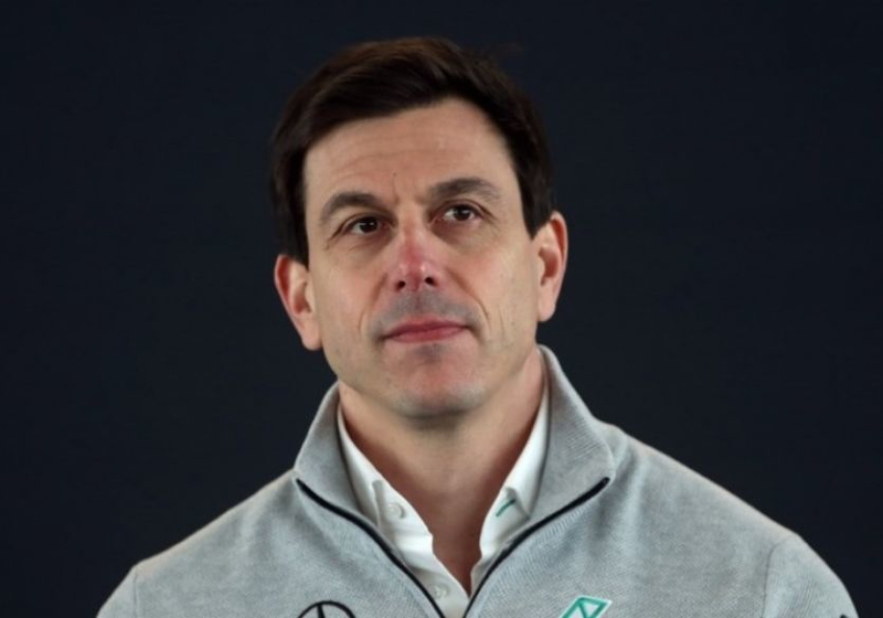 Toto Wolff: "Ferrari is een serieuze bedreiging"