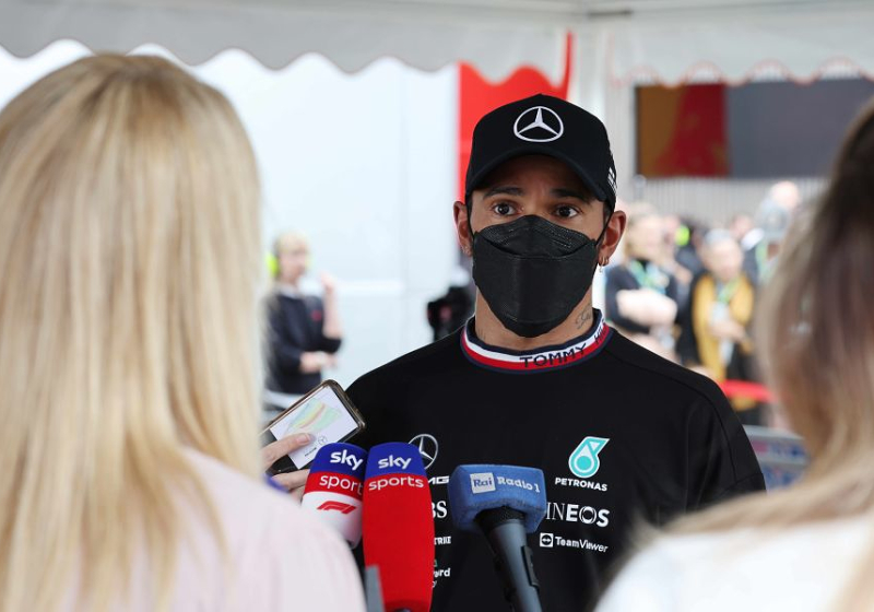 Hamilton "not humiliated" by Russell defeats