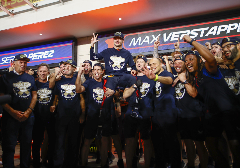 Vermeulen hoopt dat dominantie Verstappen doorzet: 'Hoop dat het nog heel lang duurt'