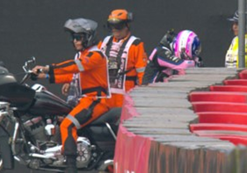 "Es difícil ver como el coche de Fernando Alonso se sigue rompiendo"