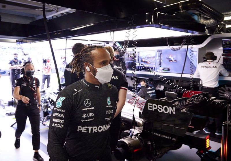 Hamilton asks Mercedes "tough" questions after Ferrari stun in Monaco qualifying - GPFans F1 Recap