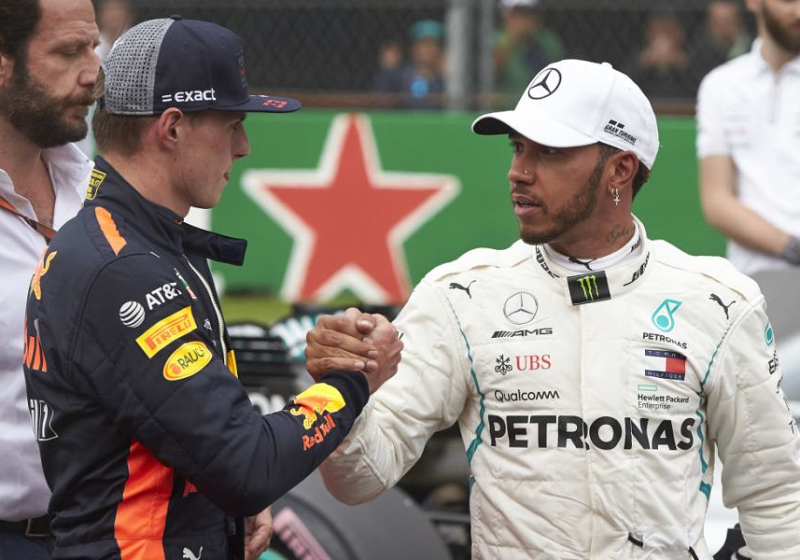 Hamilton vindt nieuwkomers in de Formule 1 "verfrissend"