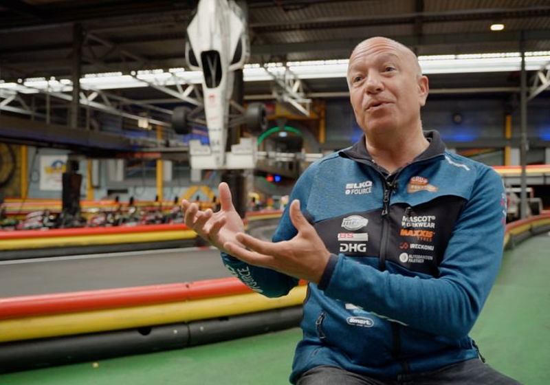 Tim Coronel: 'Wil Williams management Latifi onder druk zetten met De Vries?'