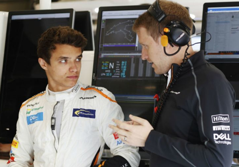 CONFIRMED: Norris pens 2019 McLaren deal