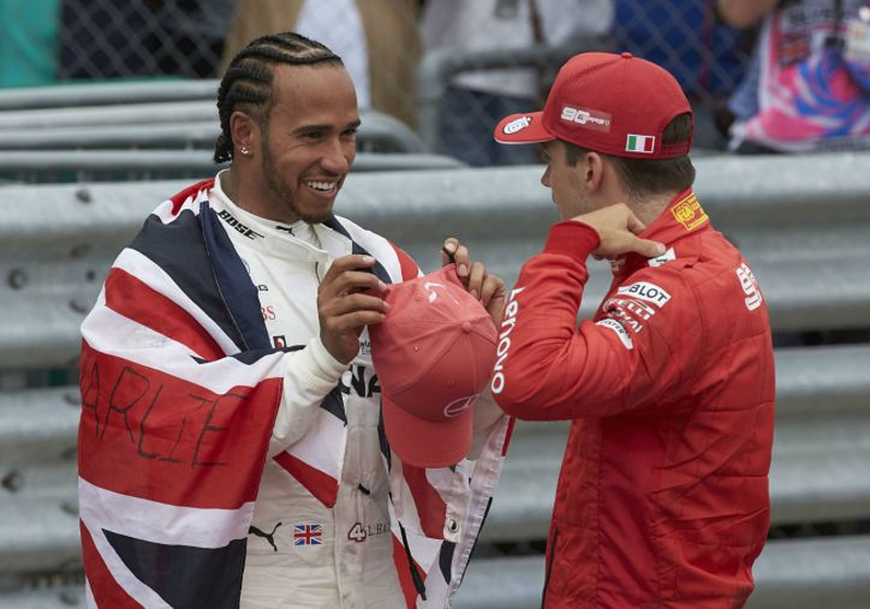 Wolff over toekomst Hamilton: 'Ferrari is een droom'