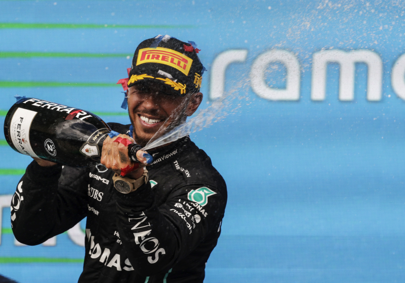 Ex-Mercedes chief counters Hamilton "finished" jibes