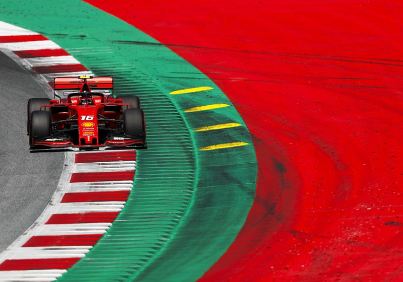 Kwalificatie Grand Prix Oostenrijk: Leclerc pakt pole, Verstappen start vanaf tweede startrij