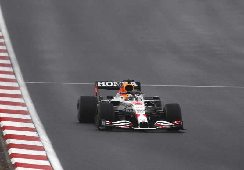 Schumacher voorspelt zwaar einde seizoen Red Bull: "Alles spreekt in voordeel van Hamilton"