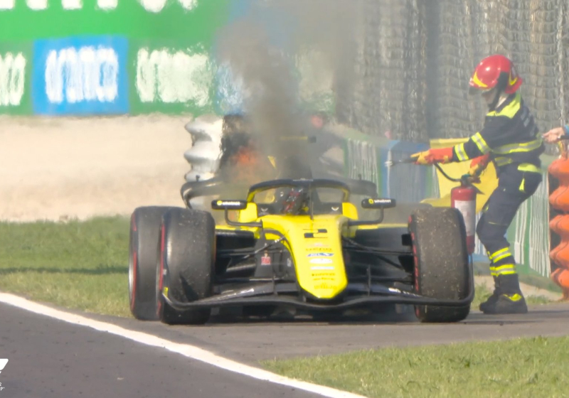 Dürksen wint F2-race in Italië, auto vliegt momenten later in brand | F1 Shorts