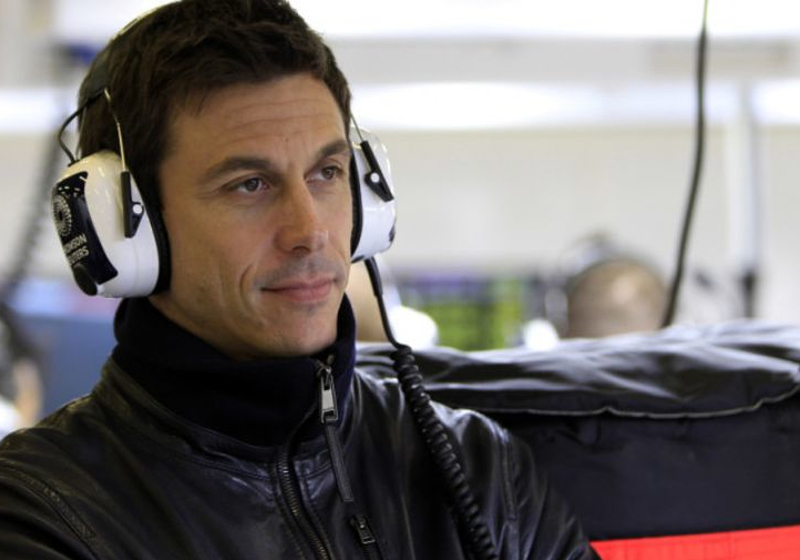 Wolff verwacht verschuiving in rangorde: 'Nieuwe aerodynamica en heel krachtige Honda-motor'