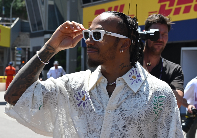 Hamilton tevreden met nieuwe updates: "Auto voelde over het algemeen goed aan"