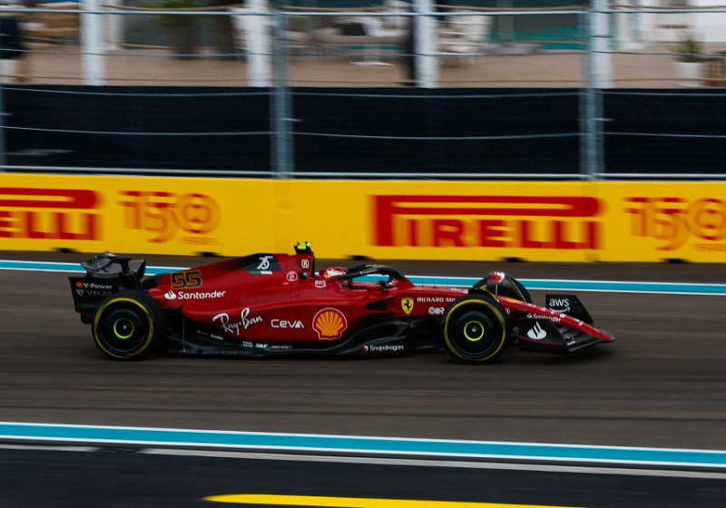 'FIA geeft Ferrari groen licht na vragen van concurrentie over 'illegale' vloer'