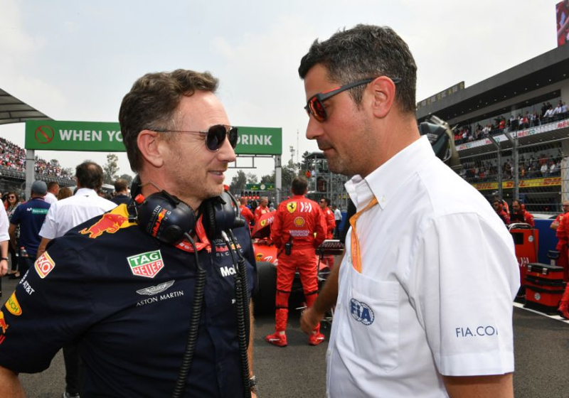 Horner en Red Bull Racing geven niet op en gaan voor verder onderzoek illegaliteit Mercedes