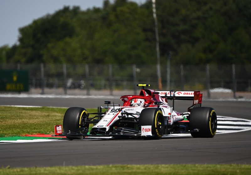 Giovinazzi warned after causing Silverstone red flag