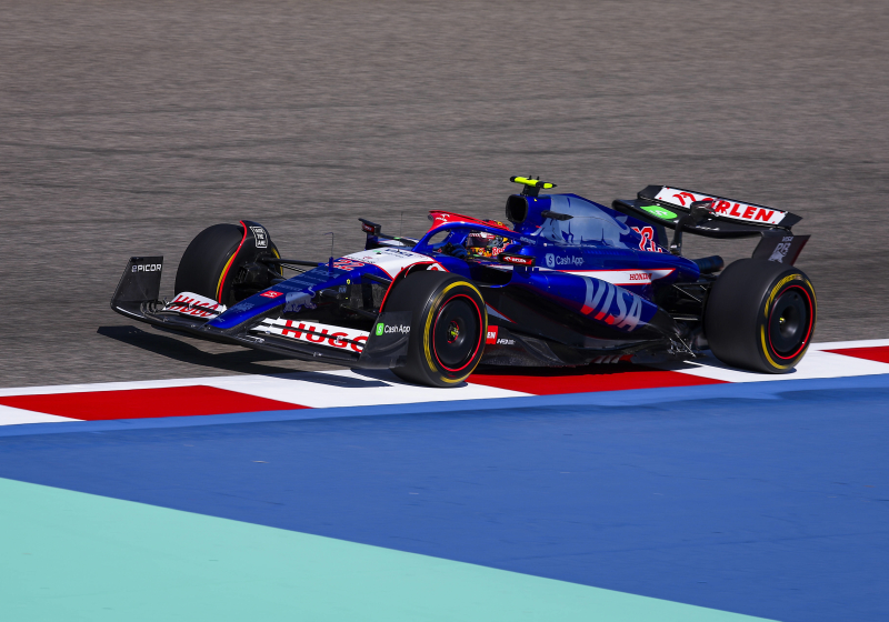 Ricciardo lidera la FP1; Checo y Max PREOCUPAN