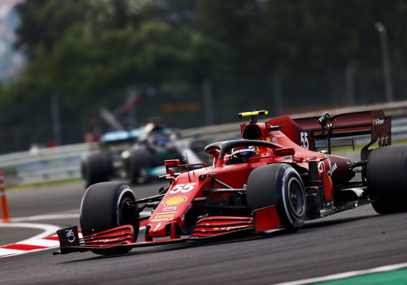 Binotto blij met kritische reactie Sainz op strategie Ferrari: "We beslissen samen"