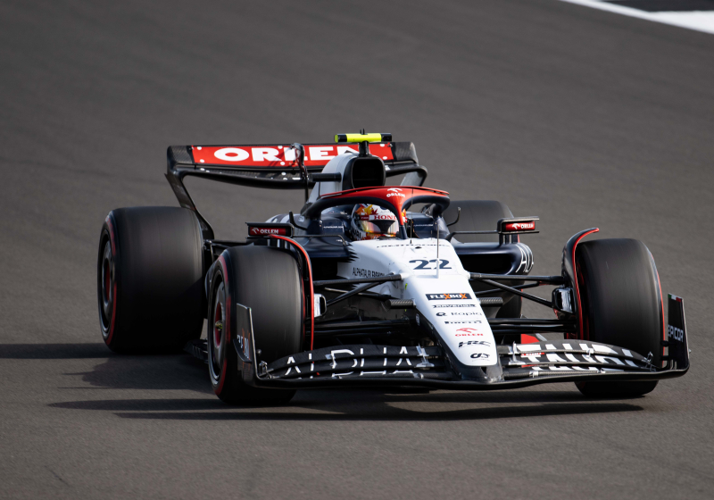 Yuki Tsunoda suelta maldiciones tras quedar fuera en la Q1 del sprint shootout