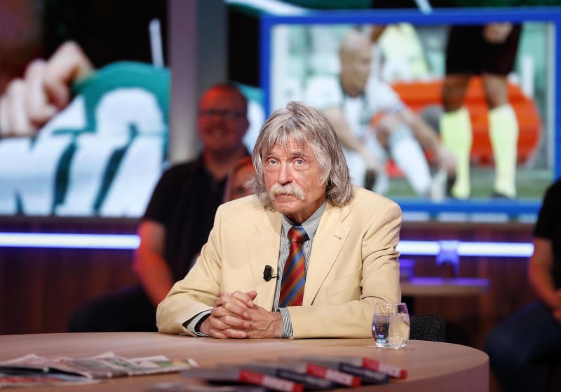 Johan Derksen relativeert gedoe rondom hobbels in Austin: 'Vind dat niet zo erg'