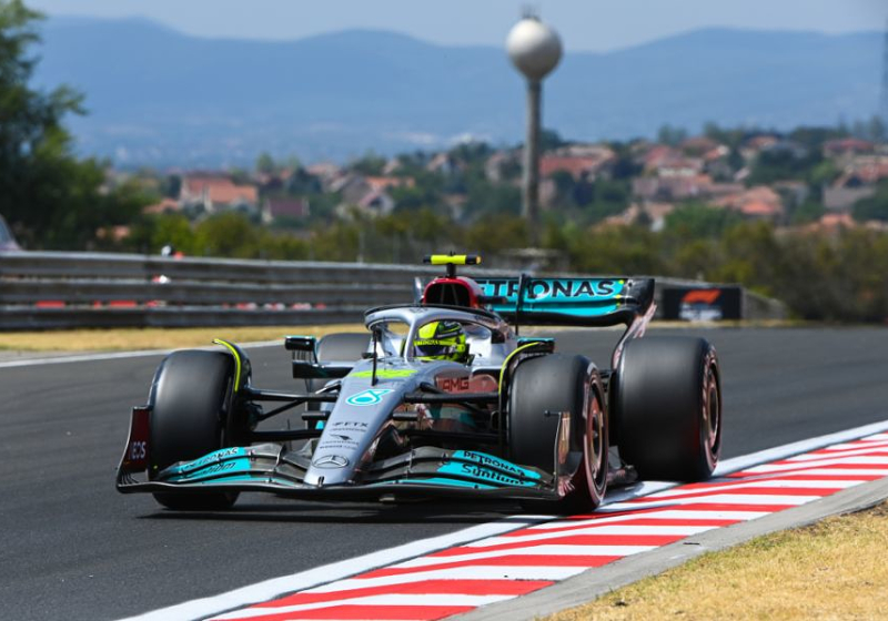Mercedes nog niet klaar met verbeteren W13: "Er komt nog meer aan"
