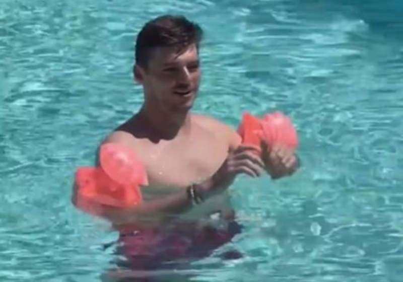 Max Verstappen y el detrás de cámaras de sus vacaciones
