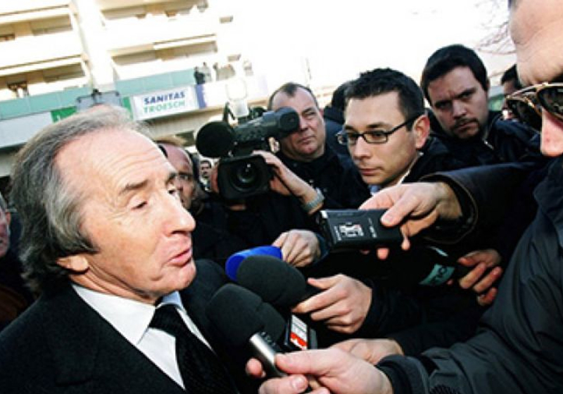 Jackie Stewart provides insight on Vettel - Hamilton row