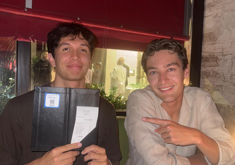 Albon prende in giro Russell e lo porta al drive-thru.