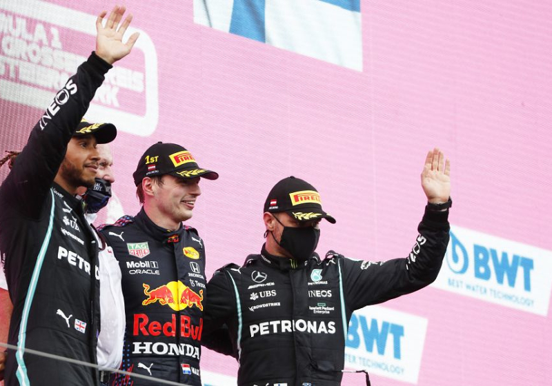 Coulthard zegt dat Hamilton moet vechten op Silverstone: 'Verstappen is voor niemand bang'