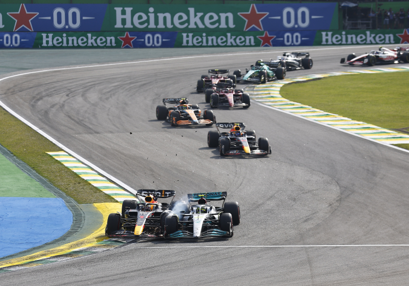 Verstappen slates Hamilton to reopen old wounds