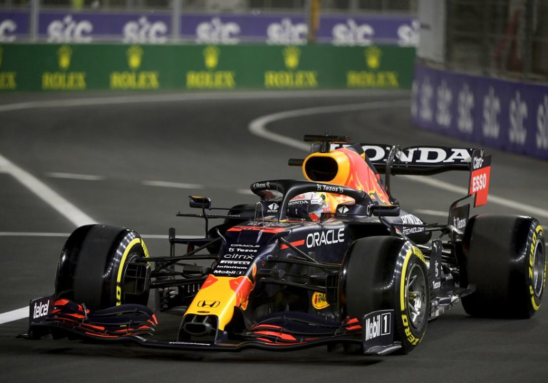 Verstappen crash ends "terrible" Saudi qualifying