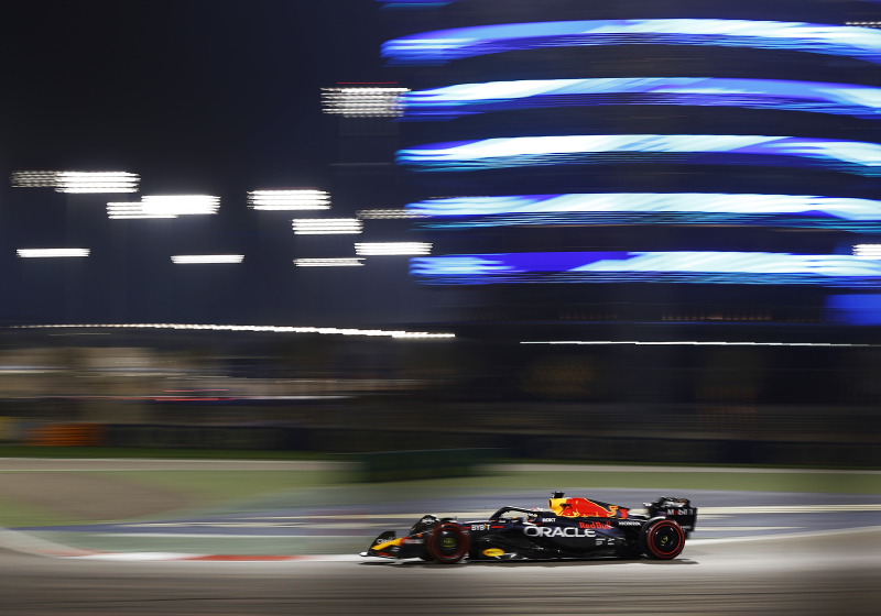 Red Bull Racing vervangt olie-inlaatpijpen bij Verstappen en Pérez