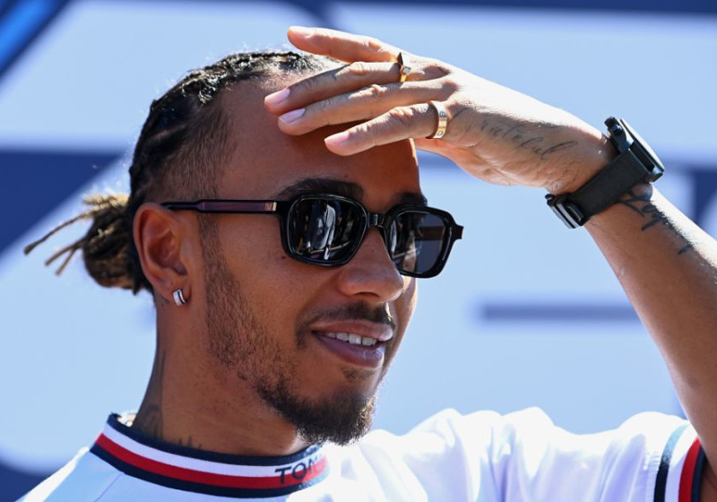 Red Bull bewijst Hamilton 'niet alleen energydrank-producent te zijn'