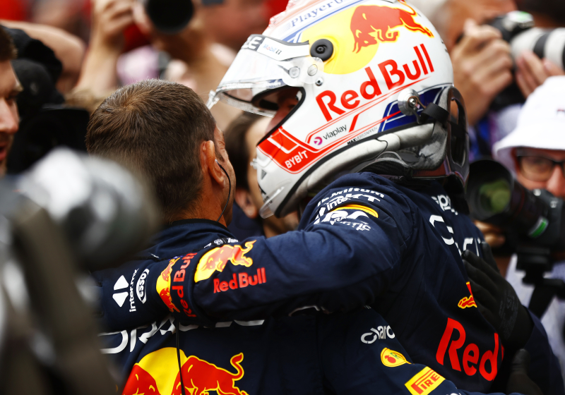 Verstappen wint sprintrace in Oostenrijk, Red Bull kritisch op Pérez | GPFans Recap
