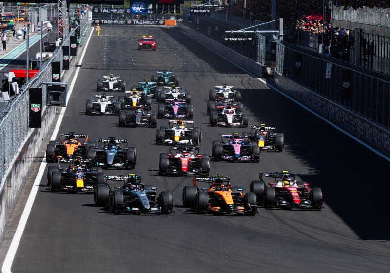 LIVE | Grand Prix van Spanje: Norris verliest leiding na slechte stop, Antonelli leidt virtueel