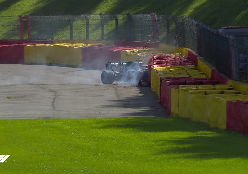 Huge Hamilton crash halts FP3 in Belgium