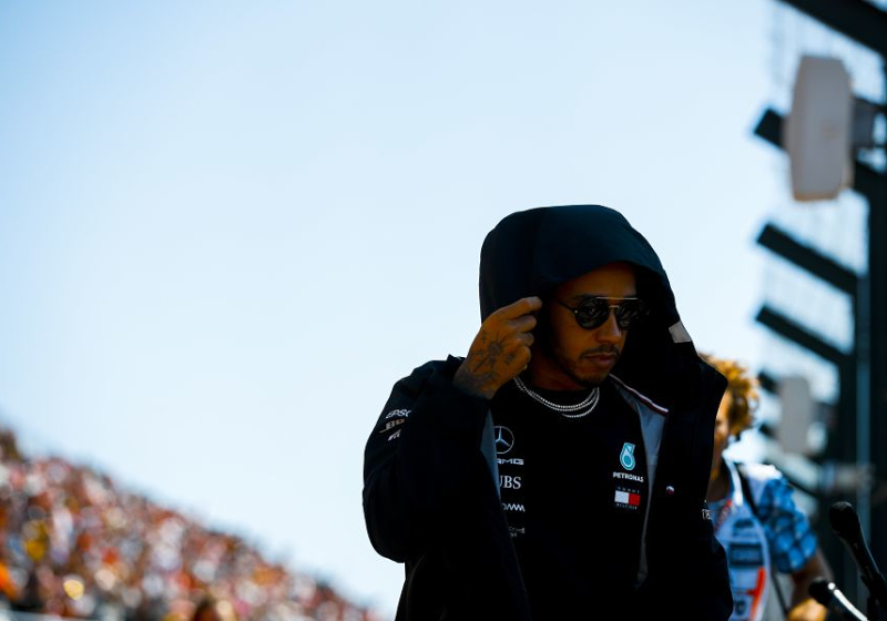 Mercedes geeft toe: "We hebben geblunderd"
