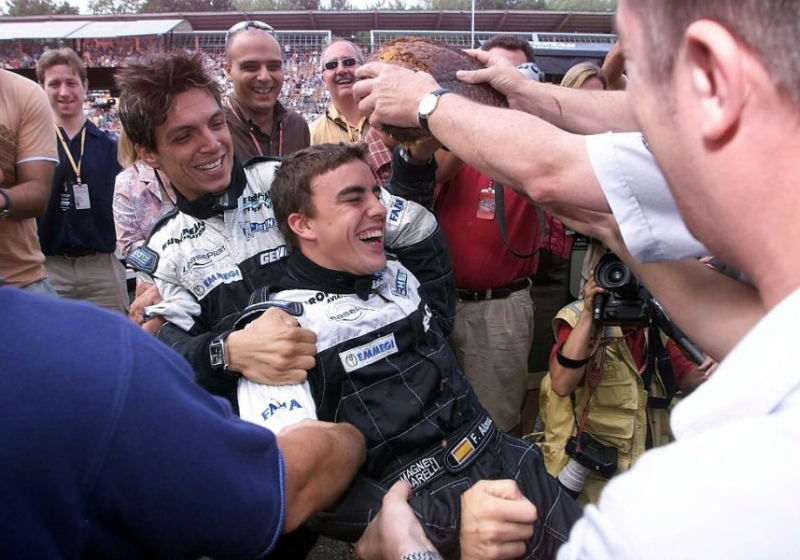 "Fernando Alonso es tan bueno como todo mundo dice"