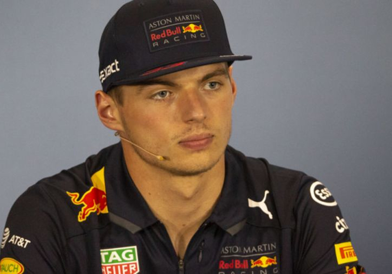 Verstappen: 'Je ziet Ricciardo winnen en dan moet je lachen'