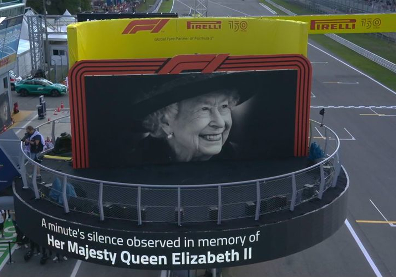 Los homenajes de los equipos a la Reina Isabel II en Monza