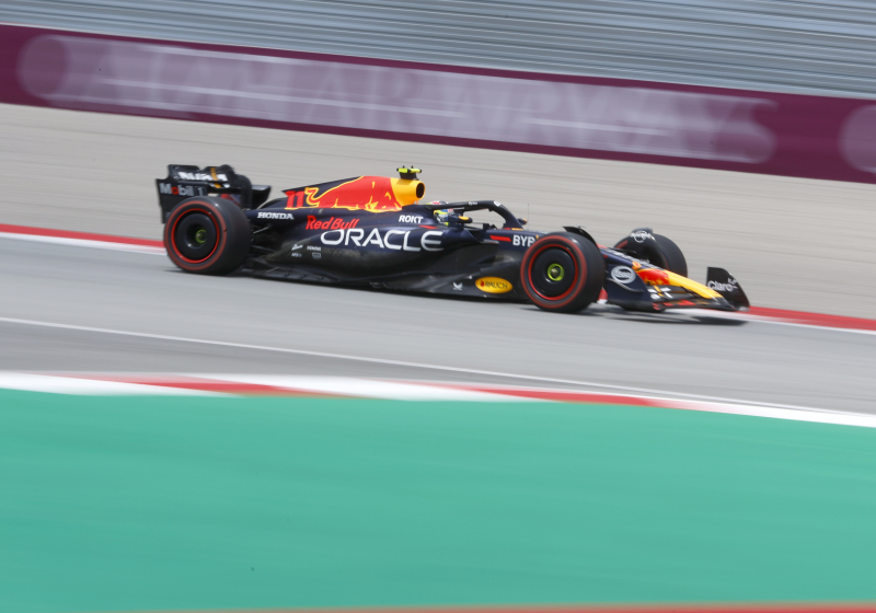 Checo se acerca a Verstappen en las FP3; Sainz, 4° y Alonso, 5°