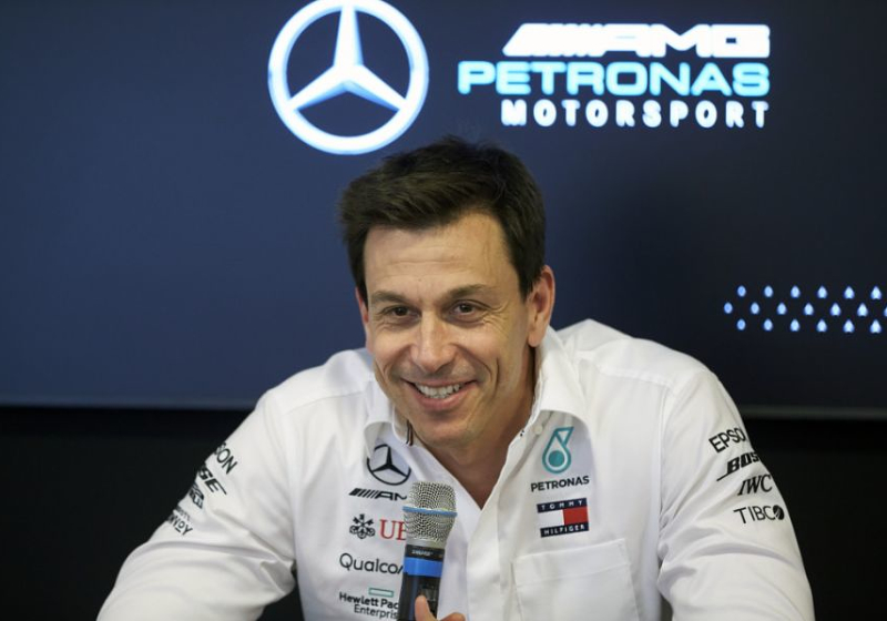 Wolff: 'Winst van Verstappen en Red Bull zeer goed voor de sport'