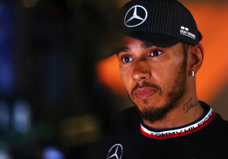 Hamilton admits speaking to rivals about contract switch