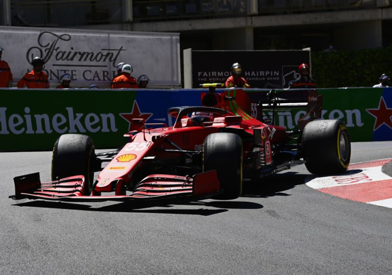 Sainz warns Ferrari will fall back in Baku