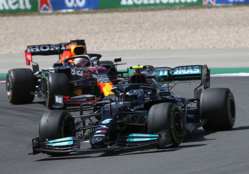 Mercedes legt sensorprobleem Valtteri Bottas in Portugal uit