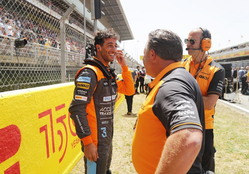 Brown zit nog altijd met afscheid Ricciardo in zijn maag: "Ben een enorme Daniel-fan"