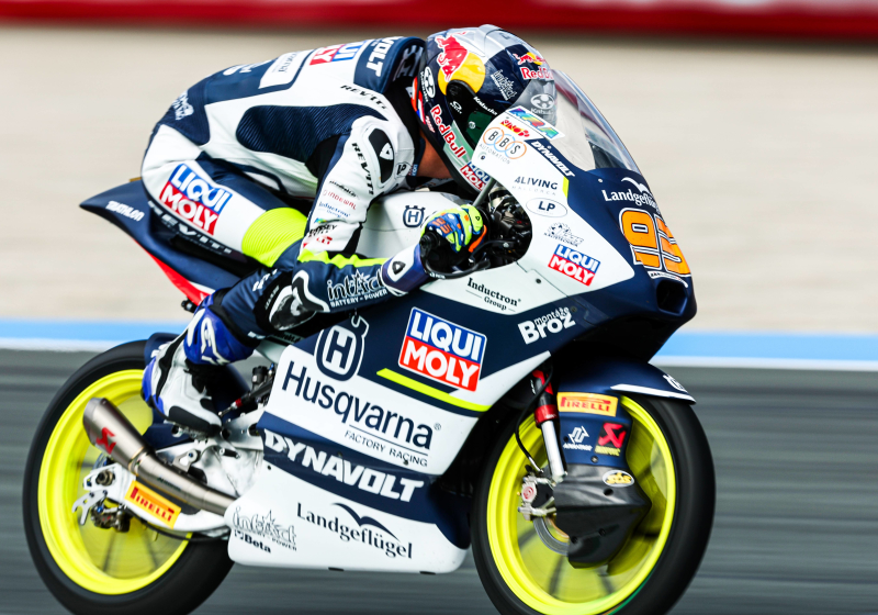 Veijer loopt op twaalf duizendsten zege in Assen mis