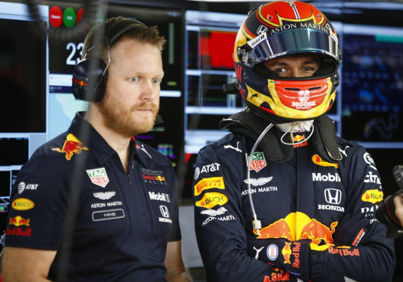 Albon bereidt zich voor op Japan: "Heb er alleen nog maar in karts geracet"