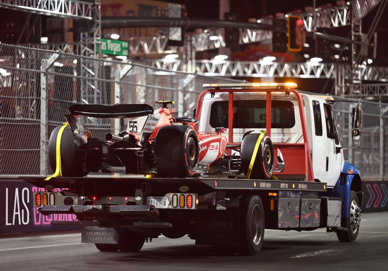 Ferrari planea 'discreta' presentación para el auto de Sainz y Leclerc