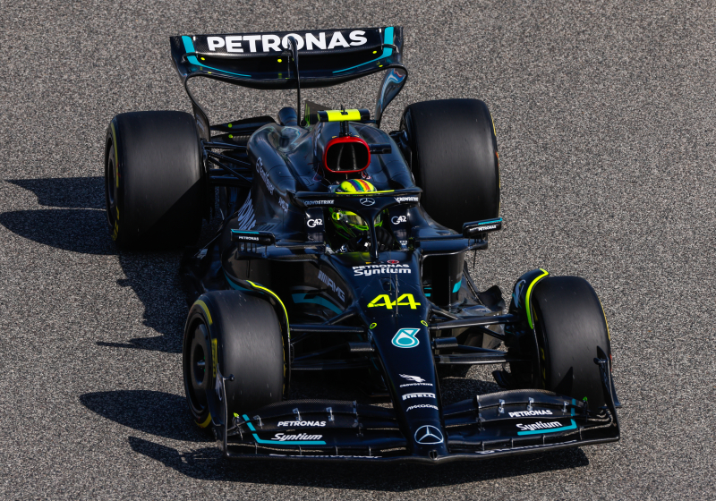 "Mercedes llevará 'medio auto nuevo' a Imola"