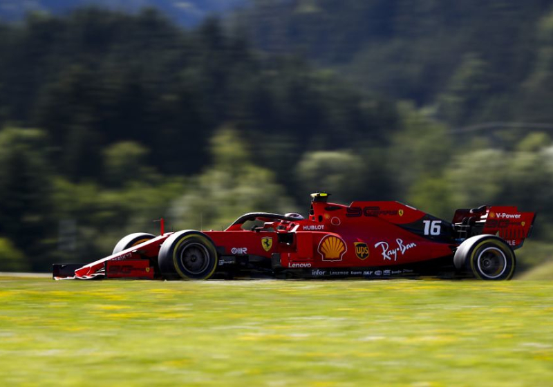 3e vrije training Oostenrijk: Leclerc opnieuw snelste, moeizame sessie voor Verstappen